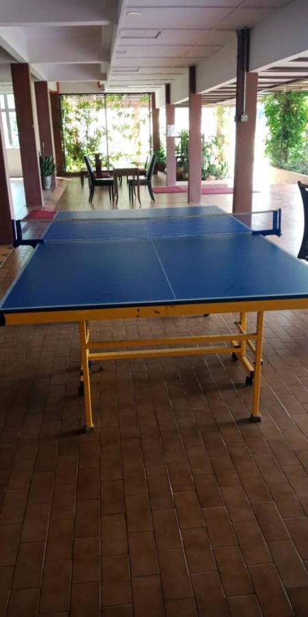 Mersing Merlin Inn Bagian luar foto