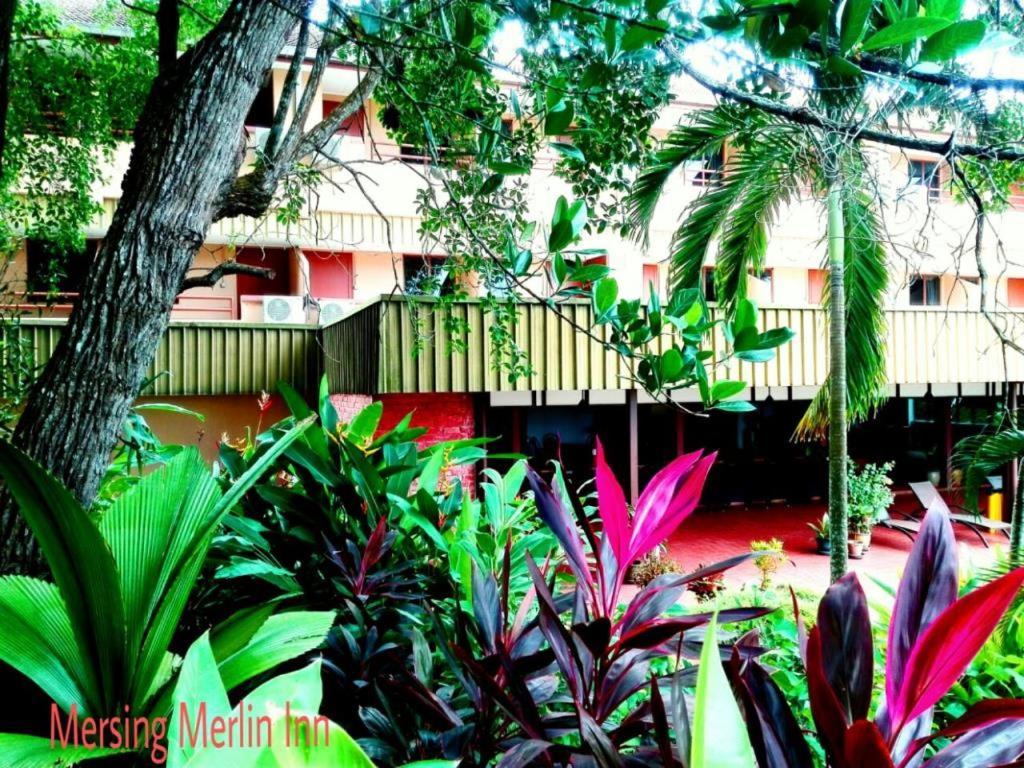 Mersing Merlin Inn Bagian luar foto