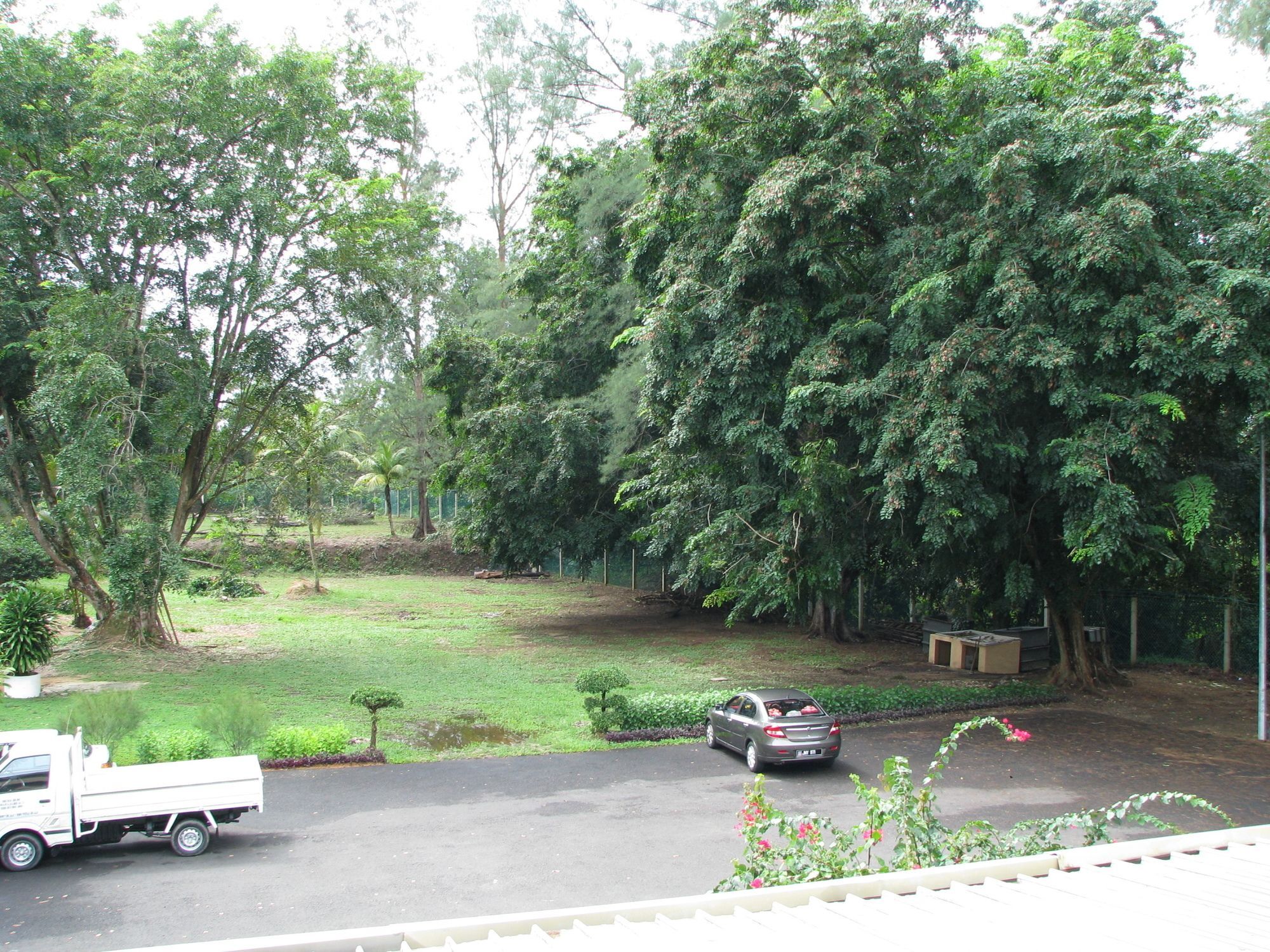 Mersing Merlin Inn Bagian luar foto